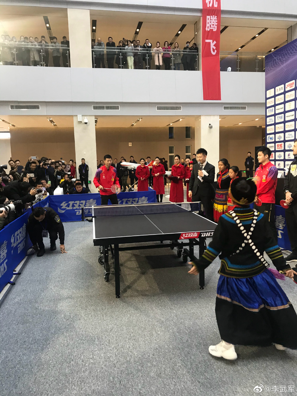 包含武汉三镇训练开放日；清晨造点机会引欢呼；亚冠在即；细节决定成败的词条