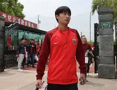 jiuyou-关于里程碑夜！上海海港复出首秀，荷甲赛前刷纪录，话题不断，更衣室氛围转暖的信息